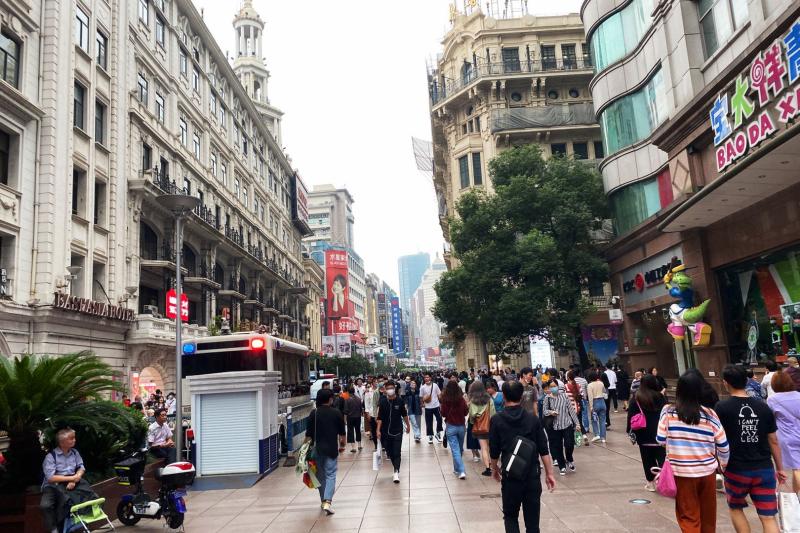又一个网红打卡地,上海南京路步行街东拓段建设新看点