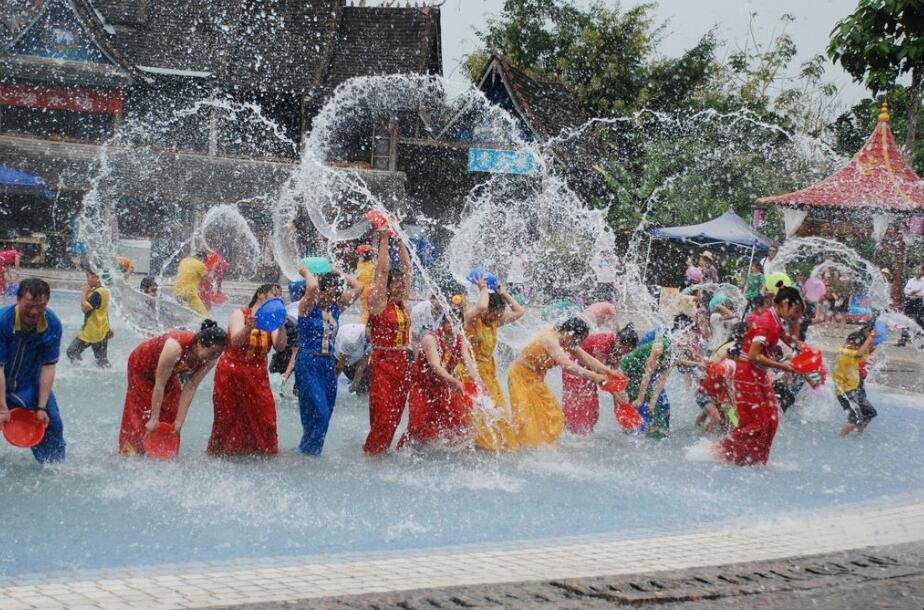 泼水节是哪个民族的节日