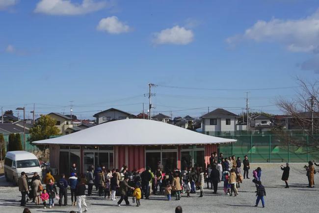 日本灾后建筑相马儿童之家，为孩子们建造的室内公园1.jpg