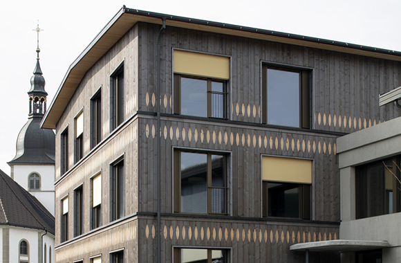 瑞士Riaz小学扩建，对泥砖的运用有了新一层的意思.jpg