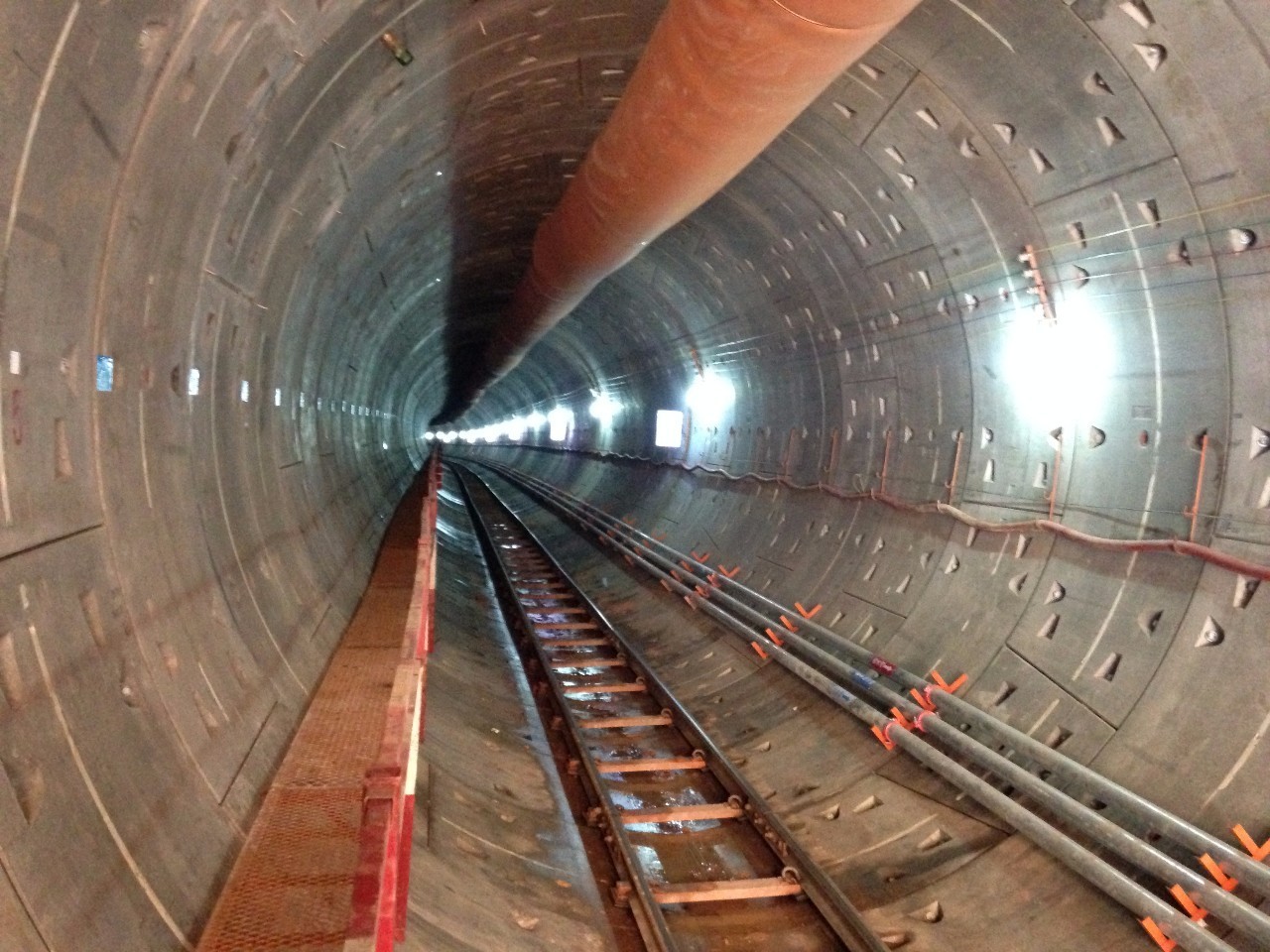 加速轨道城市建设，地铁隧道盾构法施工全过程风险分析.jpg