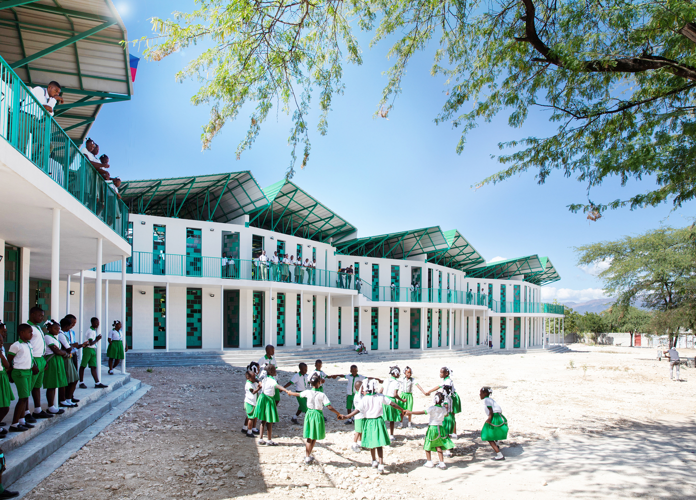 海地一所学校采用模块建造，专为飓风和地震活动而设计.jpg