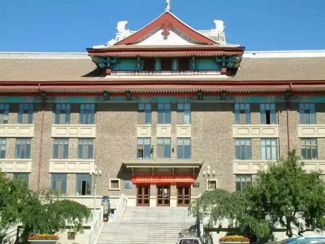 首批中国20世纪建筑遗产天津大学主楼