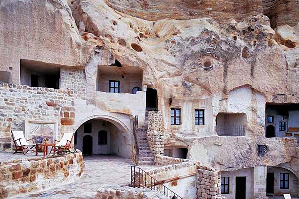 土耳其“仙女的烟囱”洞穴酒店2