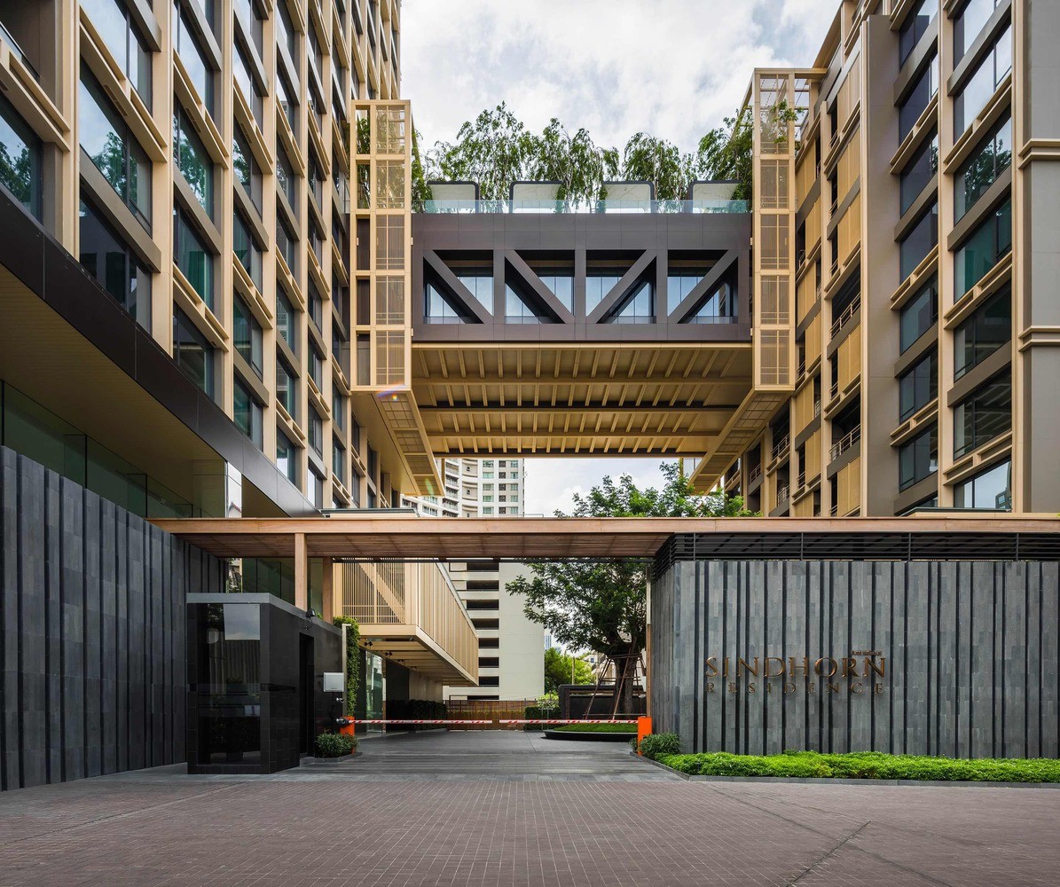 曼谷l型豪华公寓巨大天桥连接的超高方块建筑