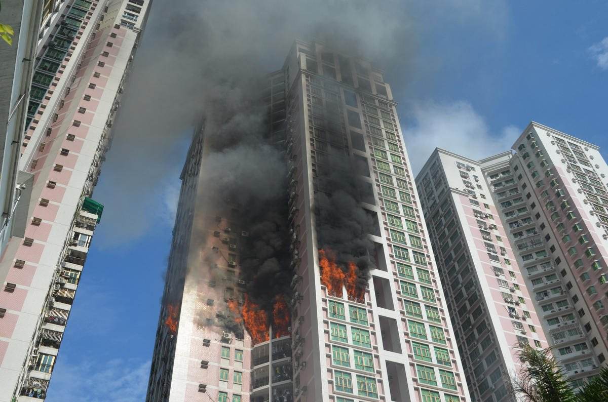 高层建筑越来越多，有哪些火灾隐患及危险性?.jpg