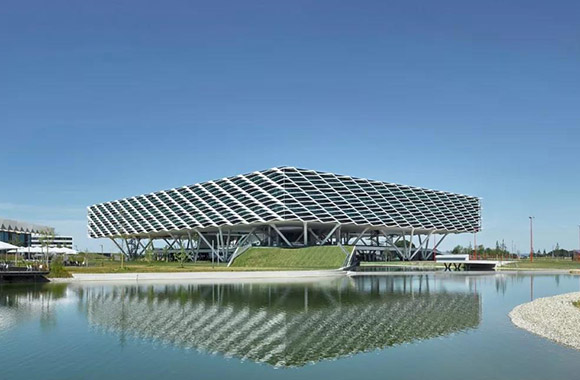 架空两层立面镂空这样竞技场建筑让你大开眼界