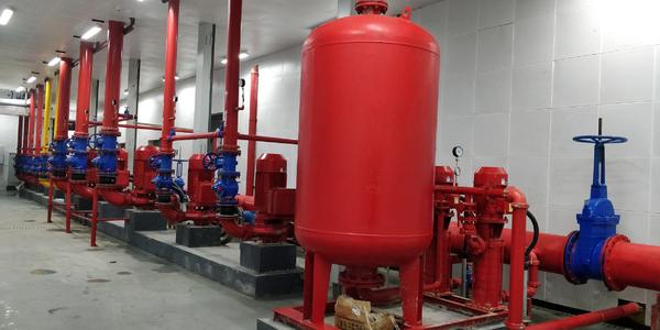 高层建筑消防水泵如何维护管理，关键步骤.jpg
