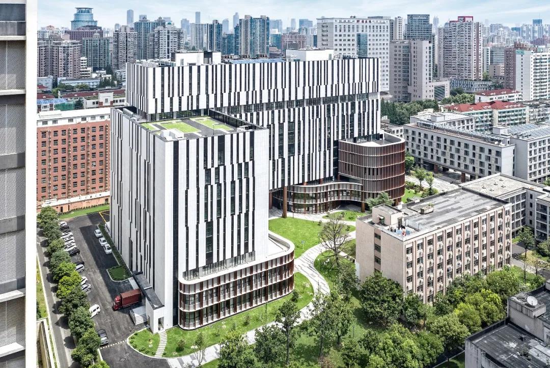 围而不堵、视线通透，看鉴上海音乐学院零陵校区建筑风格.jpg
