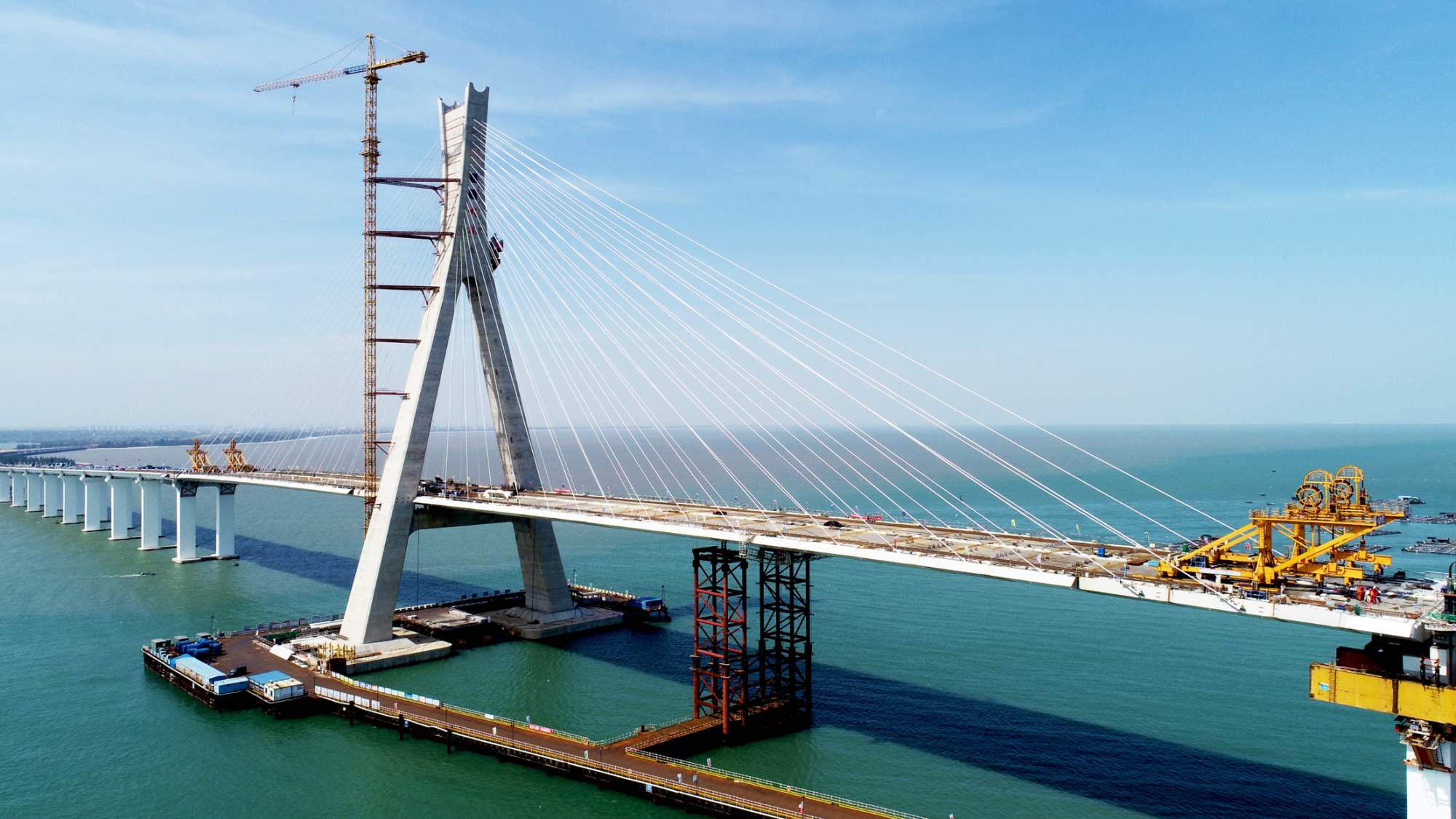 “2020中国100大创新建筑”发布，桥隧工程成绩卓越.jpg