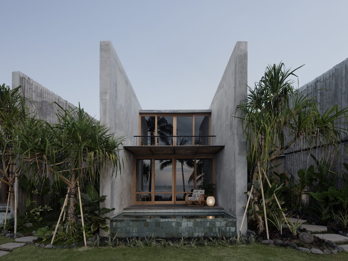 巴厘岛这一度假酒店，竹纹混凝土的完美契合.jpg