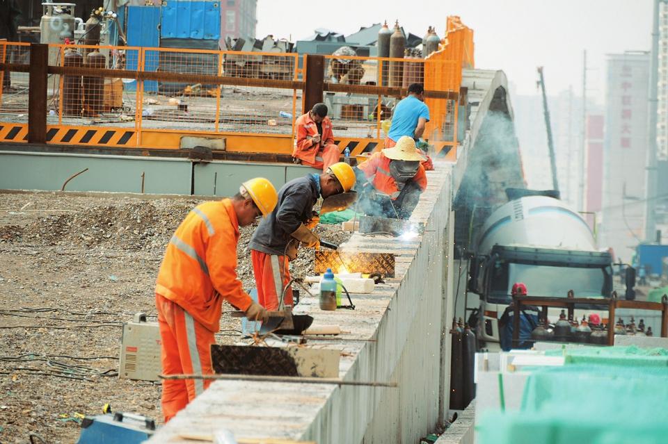 住建部批复陕西省调整房屋建筑和市政工程施工许可证办理限额意见.jpg