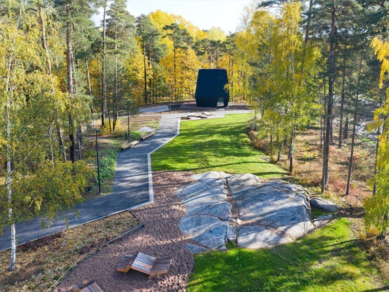 瑞典乌普萨拉的新区公园，为居民创造一个引人入胜的园林.jpg