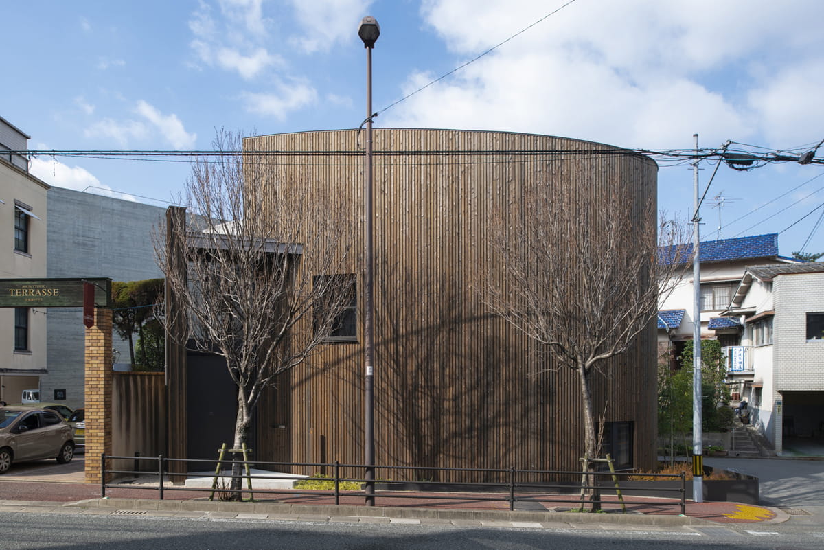 Maruhon福冈办公室，用木材打造可持续性建筑.jpg