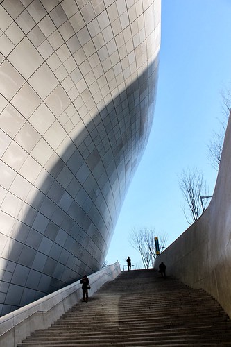 Zaha Hadid 建筑师事务所 - 东大门设计广场及公园 Dongdaemun Design Plaza