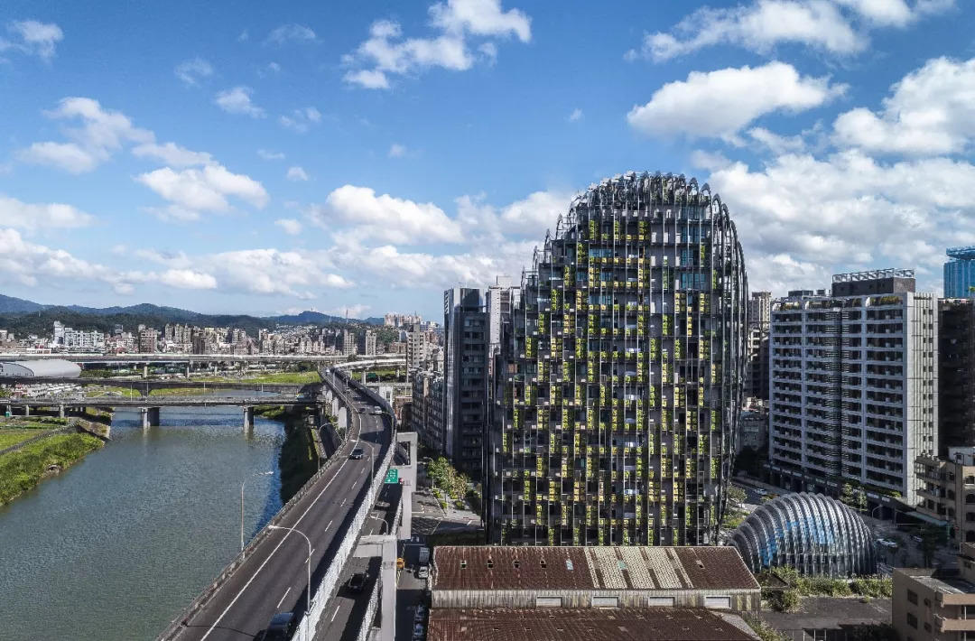 Aedas 新作『台北砳建筑』，在『鹅卵石』体量中实现绿色节能办公