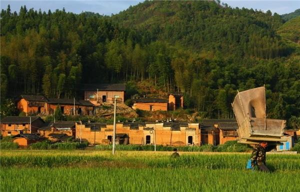 大师教您识别农村住宅风水好与坏